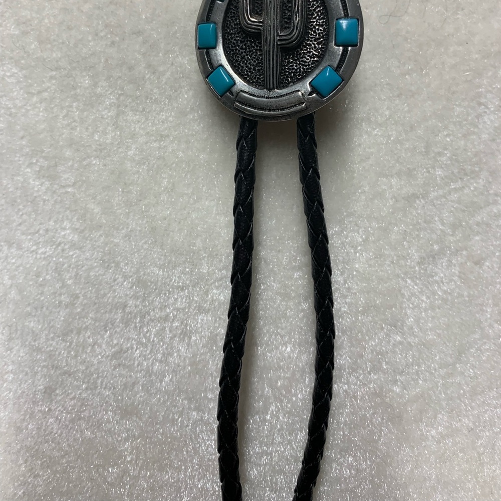 Faux Turquoise Bolo Tie